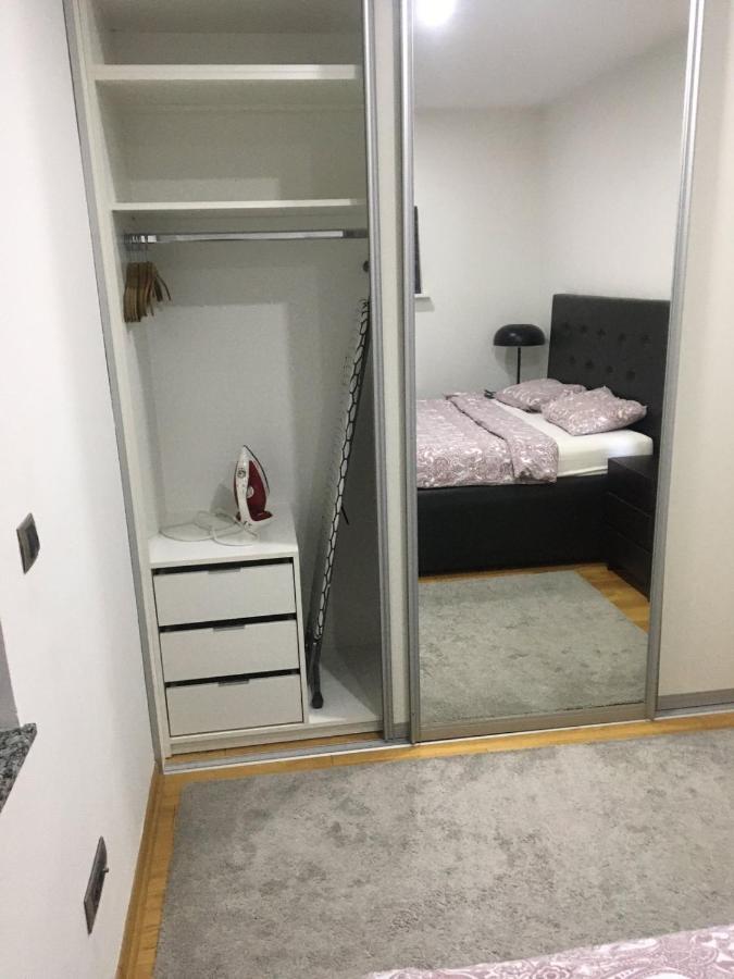 Lazic Apartment Белград Екстериор снимка