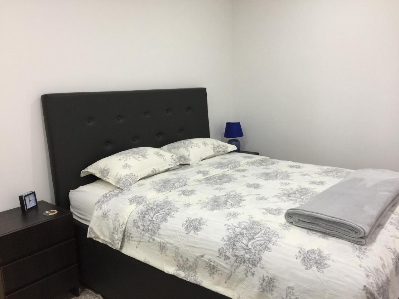 Lazic Apartment Белград Екстериор снимка