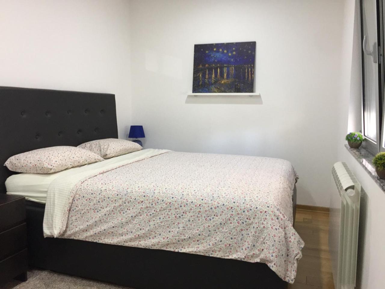 Lazic Apartment Белград Екстериор снимка